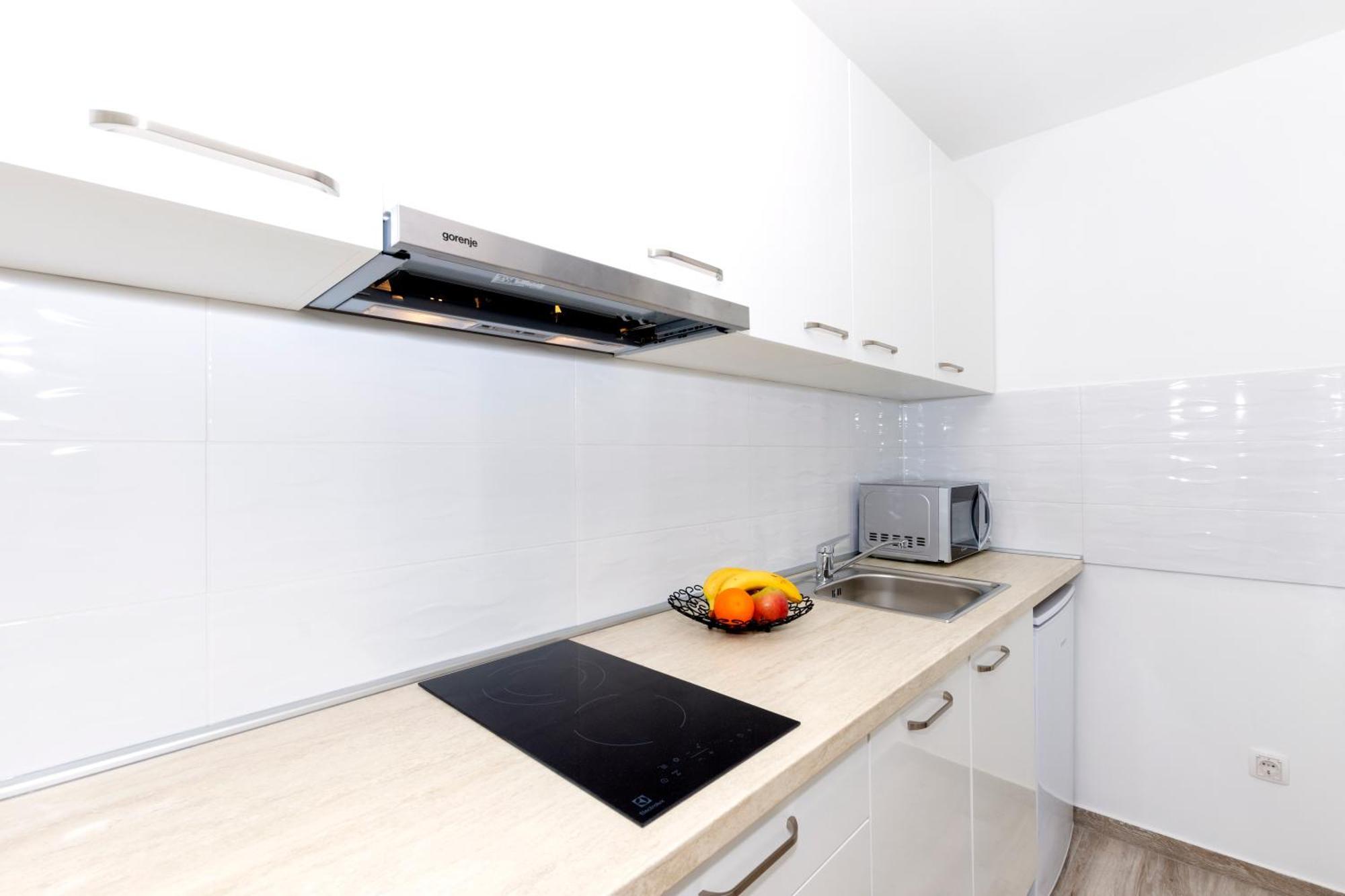 Apartments West Coast Split Exterior foto